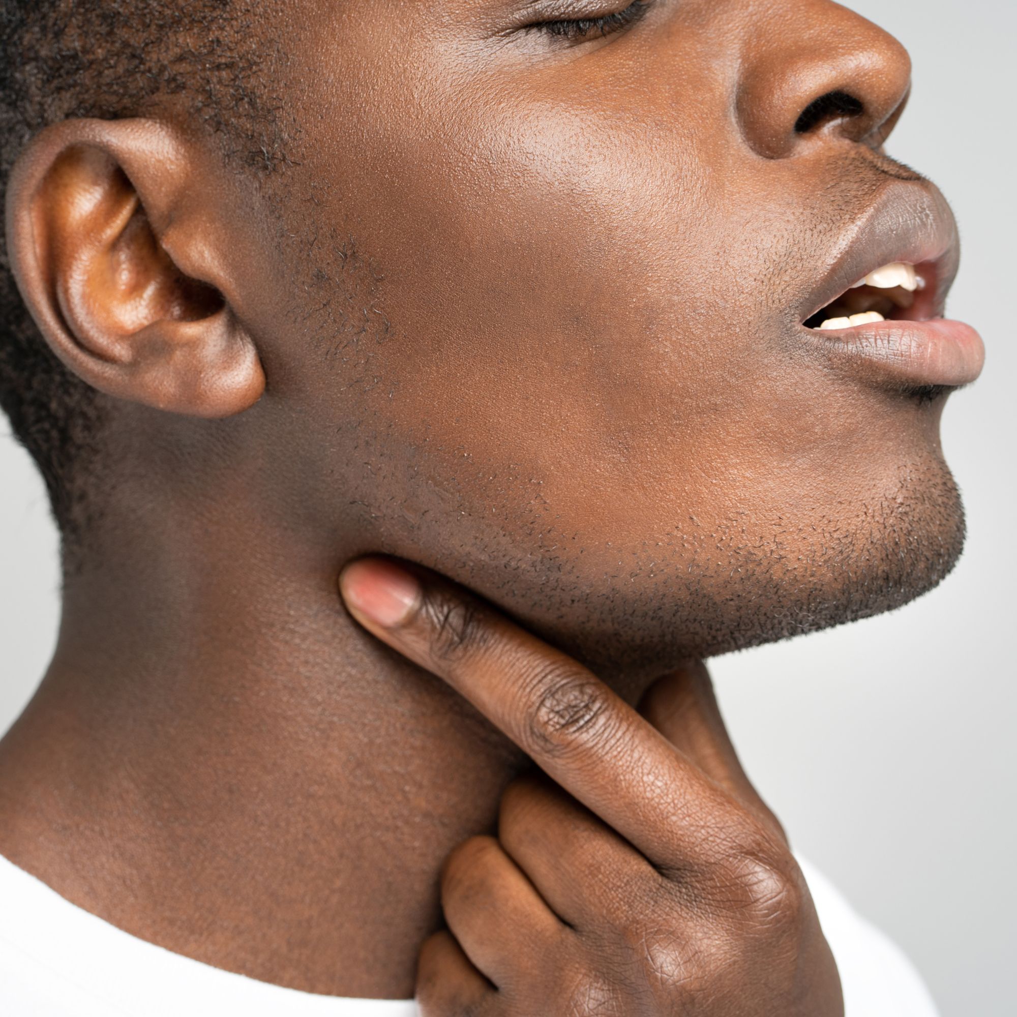 Eosinophilic Esophagitis Symptoms — What EoE Feels Like